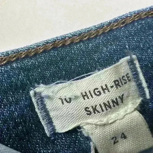 Madewell 10" High Riser Skinny Jeans - Picture 4 of 5